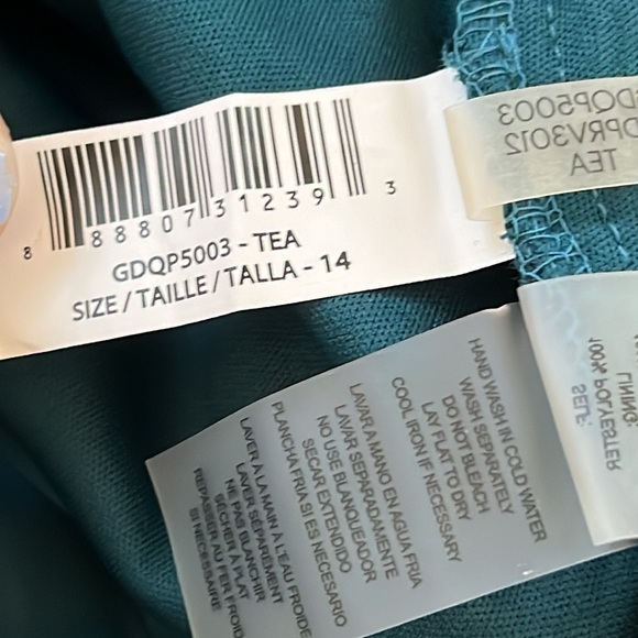 Guess teal strappy dress crochet lace overlay knee length special occasion sz 14 - Picture 15 of 15